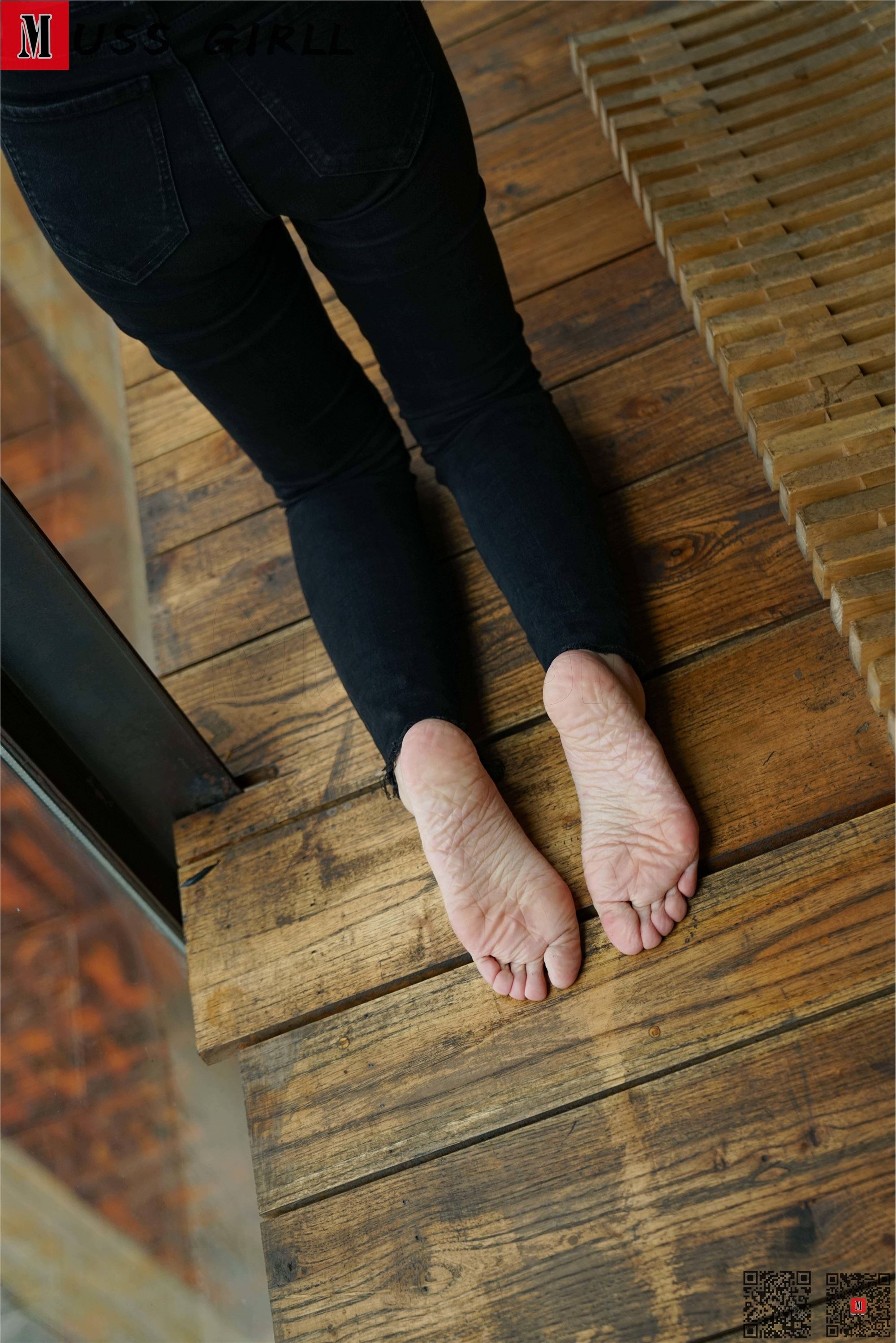 MussGirl慕丝女郎  NO.171 灰丝风衣